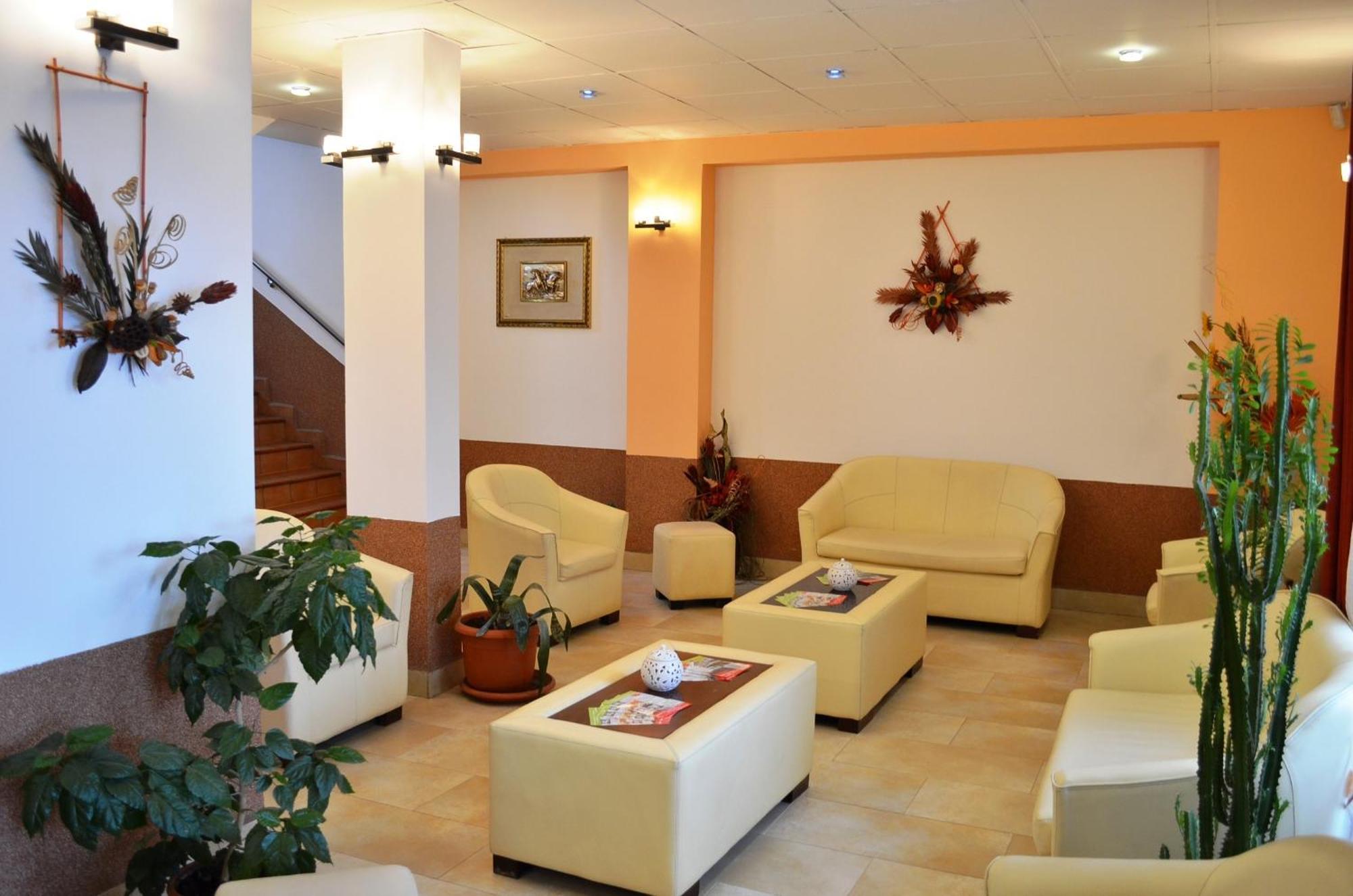 Hotel Darina Târgu-Mureş Eksteriør billede