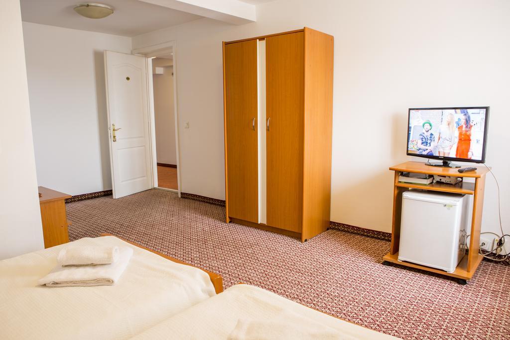 Hotel Darina Târgu-Mureş Eksteriør billede