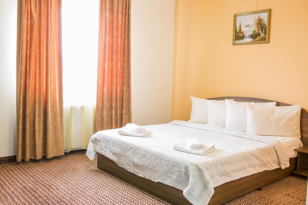 Hotel Darina Târgu-Mureş Eksteriør billede